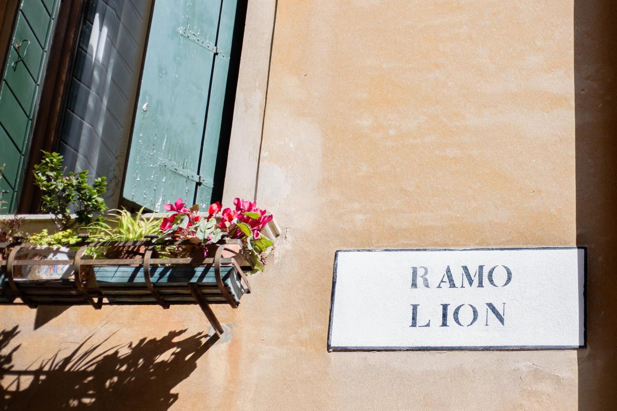 Ca Lion By Venicevillas, Vicino Biennale Bagian luar foto